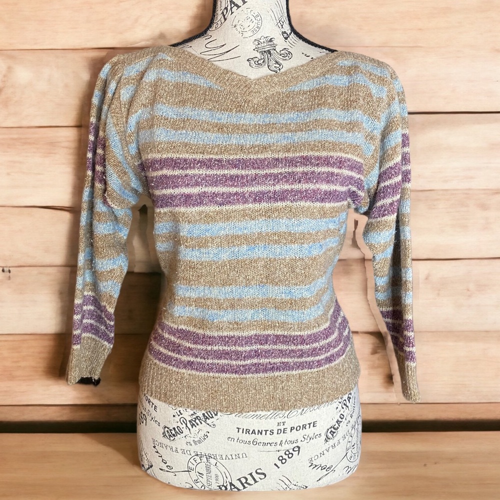 Sweet retro style striped sweater, small